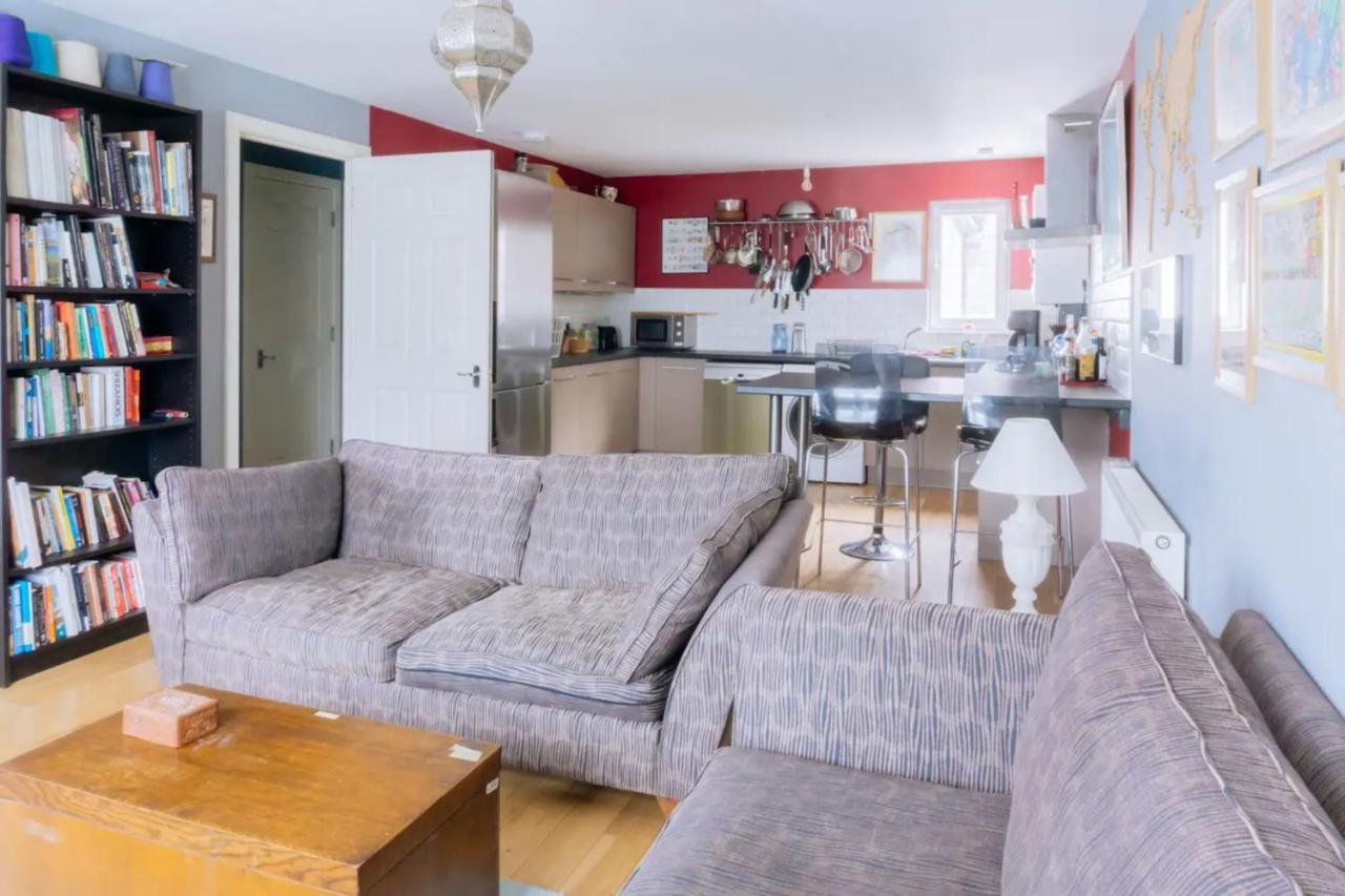 אדינבורו Stylish 3 Bedroom Apartment Near Hollyrood Park מראה חיצוני תמונה