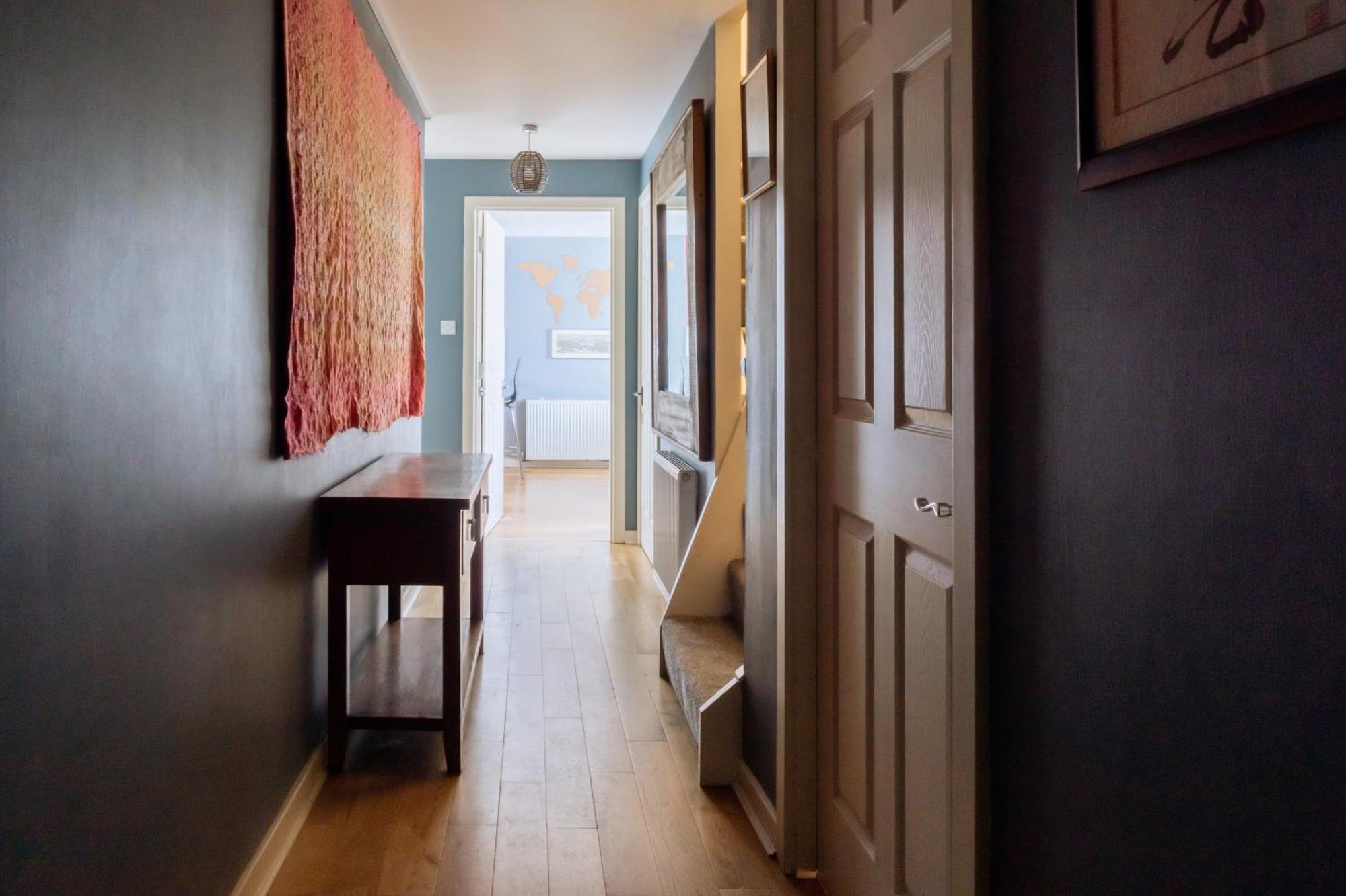 אדינבורו Stylish 3 Bedroom Apartment Near Hollyrood Park מראה חיצוני תמונה